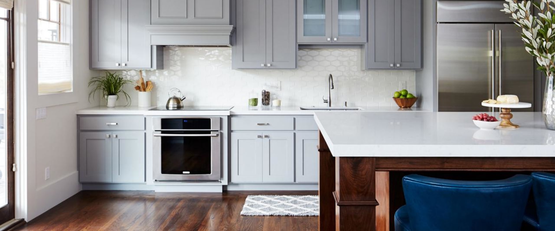 Can kitchen cabinets be painted?