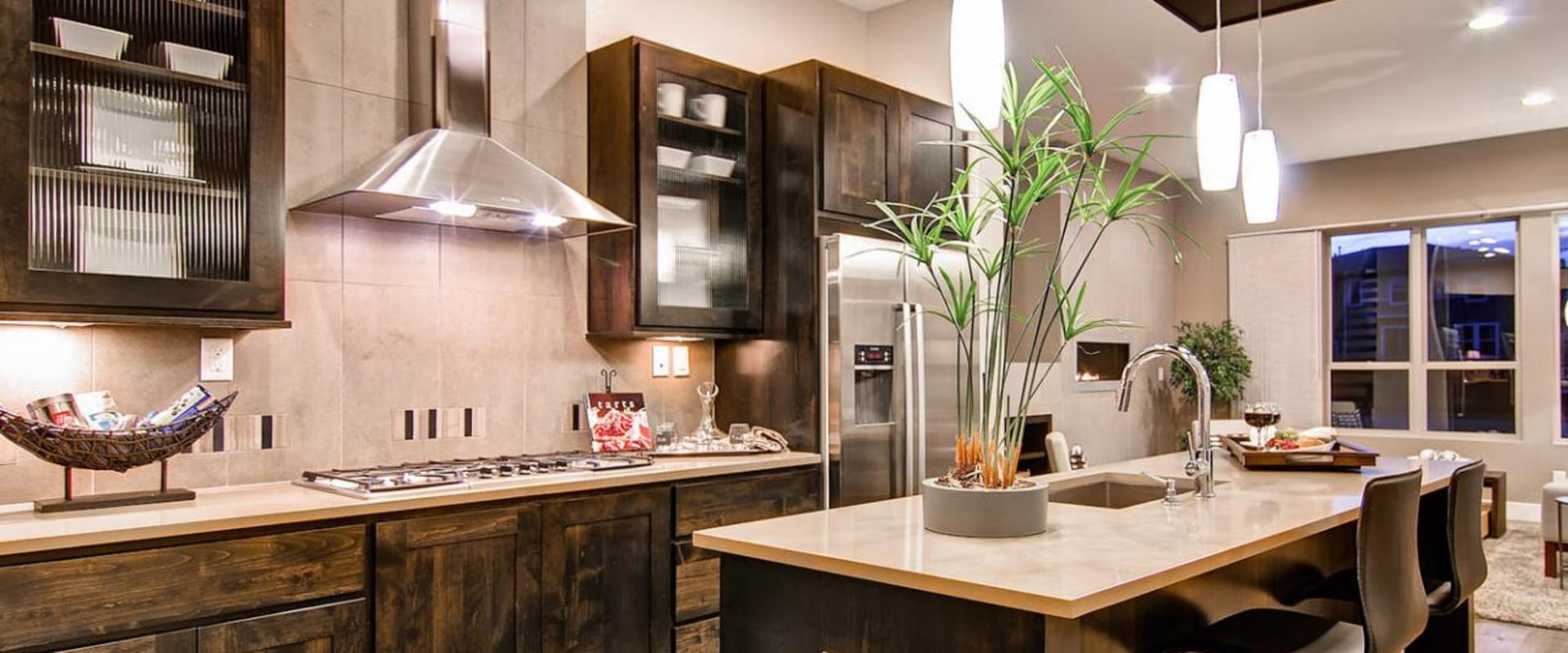 What are the 6 types of kitchen layouts?